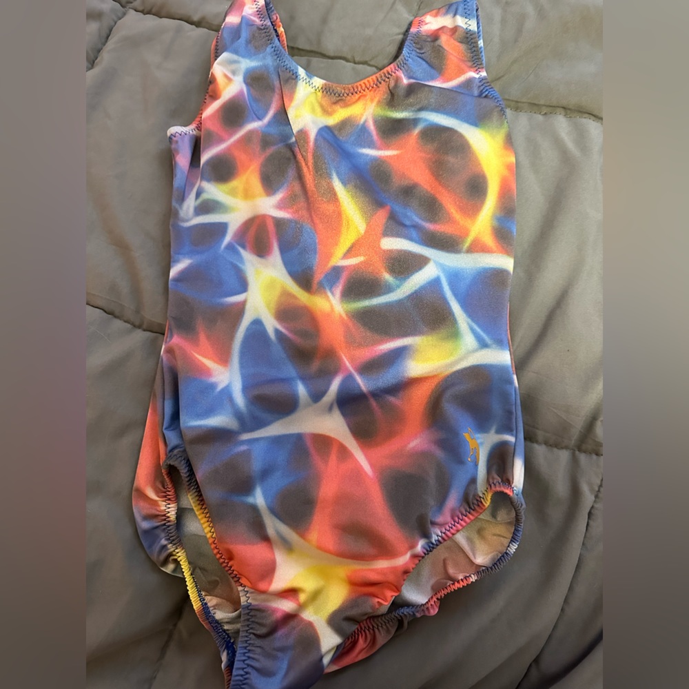 Foxy Leo’s adult xs